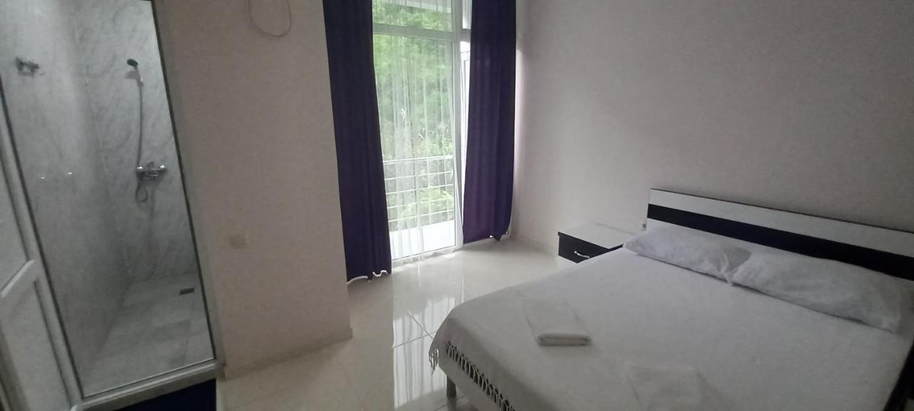 Guest House Marineza โกนิโอ ภายนอก รูปภาพ